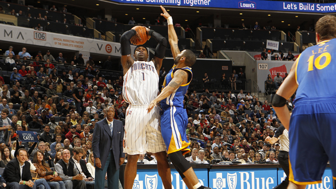 球队士气低 球队士气低